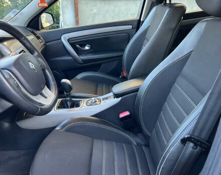 Черный Рено Лагуна, объемом двигателя 2 л и пробегом 224 тыс. км за 9250 $, фото 20 на Automoto.ua