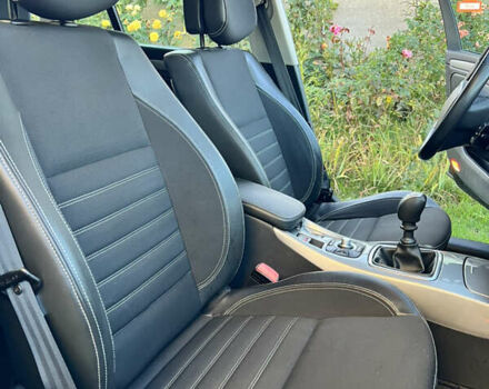 Черный Рено Лагуна, объемом двигателя 2 л и пробегом 224 тыс. км за 9250 $, фото 23 на Automoto.ua