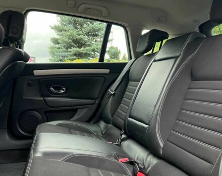 Черный Рено Лагуна, объемом двигателя 1.5 л и пробегом 370 тыс. км за 8700 $, фото 19 на Automoto.ua