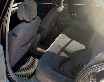 Черный Рено Лагуна, объемом двигателя 1.8 л и пробегом 329 тыс. км за 3700 $, фото 7 на Automoto.ua