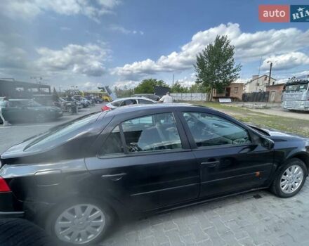 Черный Рено Лагуна, объемом двигателя 1.78 л и пробегом 431 тыс. км за 4500 $, фото 14 на Automoto.ua