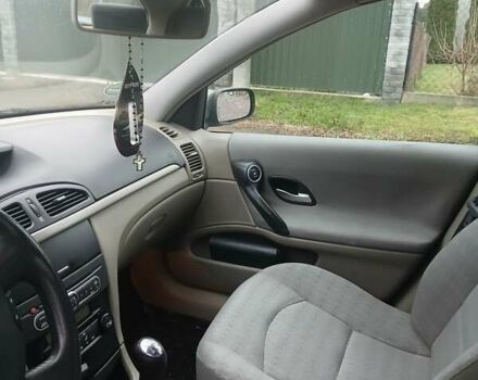 Черный Рено Лагуна, объемом двигателя 1.6 л и пробегом 224 тыс. км за 4900 $, фото 11 на Automoto.ua