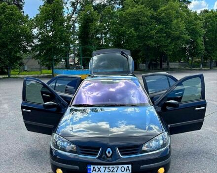 Черный Рено Лагуна, объемом двигателя 2.2 л и пробегом 315 тыс. км за 4150 $, фото 2 на Automoto.ua