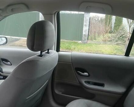 Черный Рено Лагуна, объемом двигателя 1.6 л и пробегом 224 тыс. км за 4900 $, фото 15 на Automoto.ua