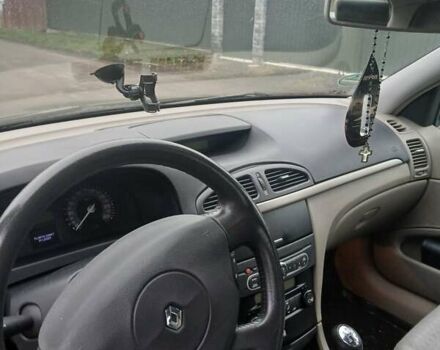 Черный Рено Лагуна, объемом двигателя 1.6 л и пробегом 224 тыс. км за 4900 $, фото 10 на Automoto.ua