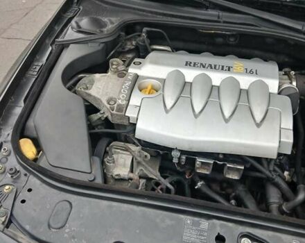 Черный Рено Лагуна, объемом двигателя 1.6 л и пробегом 224 тыс. км за 4900 $, фото 18 на Automoto.ua