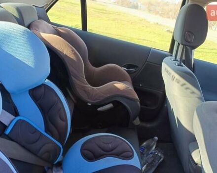 Рено Лагуна 2006 в Мурованные куриловцы на Automoto.ua Черный Рено Лагуна, объемом двигателя 1.6 л и пробегом 119 тыс. км за 4767 $, фото 10 на Automoto.ua