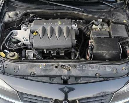 Черный Рено Лагуна, объемом двигателя 1.6 л и пробегом 100 тыс. км за 4900 $, фото 18 на Automoto.ua
