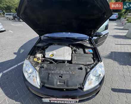 Черный Рено Лагуна, объемом двигателя 2 л и пробегом 274 тыс. км за 7300 $, фото 31 на Automoto.ua