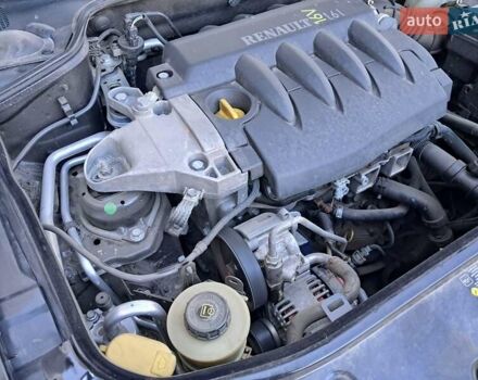 Черный Рено Лагуна, объемом двигателя 1.6 л и пробегом 99 тыс. км за 5300 $, фото 38 на Automoto.ua