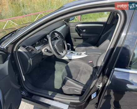 Черный Рено Лагуна, объемом двигателя 2 л и пробегом 274 тыс. км за 7300 $, фото 25 на Automoto.ua