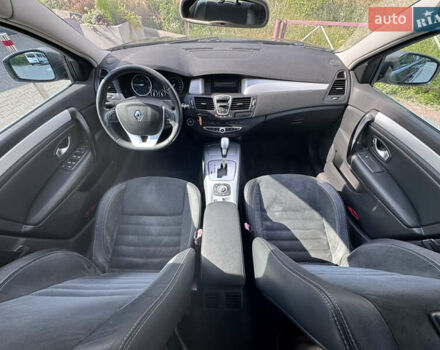Черный Рено Лагуна, объемом двигателя 2 л и пробегом 274 тыс. км за 7300 $, фото 23 на Automoto.ua