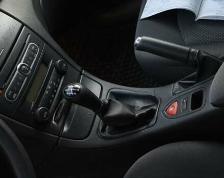 Черный Рено Лагуна, объемом двигателя 1.6 л и пробегом 100 тыс. км за 4900 $, фото 13 на Automoto.ua