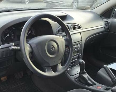 Черный Рено Лагуна, объемом двигателя 1.6 л и пробегом 100 тыс. км за 4900 $, фото 9 на Automoto.ua