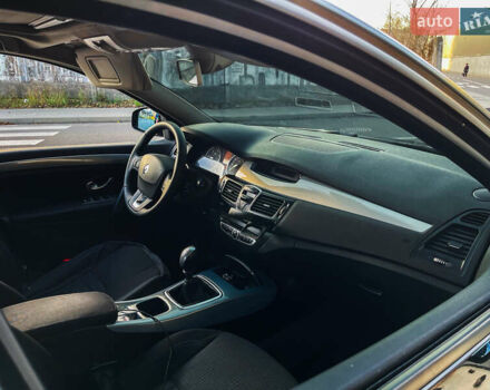 Черный Рено Лагуна, объемом двигателя 1.46 л и пробегом 423 тыс. км за 5800 $, фото 6 на Automoto.ua