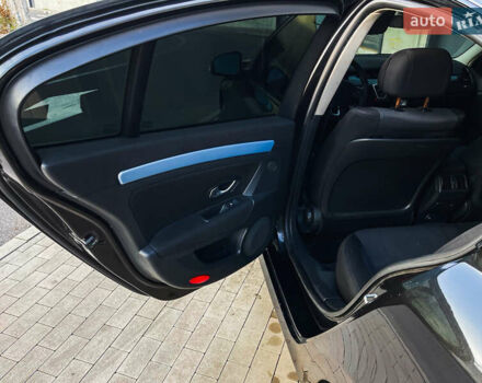 Черный Рено Лагуна, объемом двигателя 1.46 л и пробегом 423 тыс. км за 5800 $, фото 10 на Automoto.ua