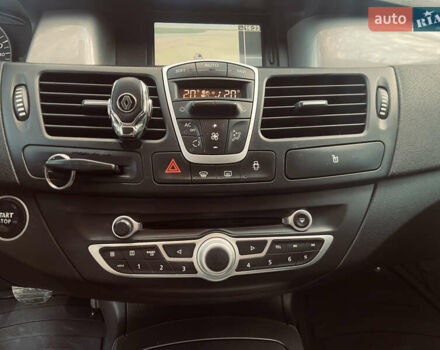 Чорний Рено Лагуна, об'ємом двигуна 1.46 л та пробігом 336 тис. км за 5700 $, фото 21 на Automoto.ua