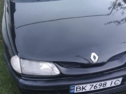 Черный Рено Лагуна, объемом двигателя 2.2 л и пробегом 416 тыс. км за 1500 $, фото 1 на Automoto.ua