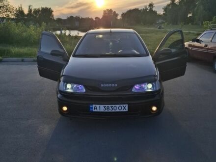 Рено Лагуна 1997 у Борисполе на Automoto.ua Чорний Рено Лагуна, об'ємом двигуна 2 л та пробігом 400 тис. км за 2416 $, фото 1 на Automoto.ua