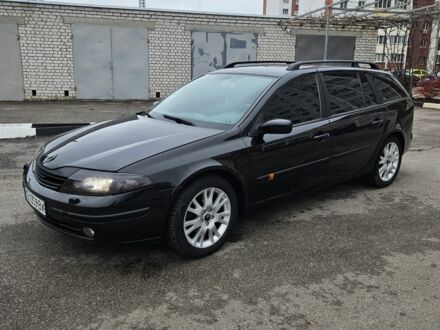 Черный Рено Лагуна, объемом двигателя 1.8 л и пробегом 252 тыс. км за 4000 $, фото 1 на Automoto.ua
