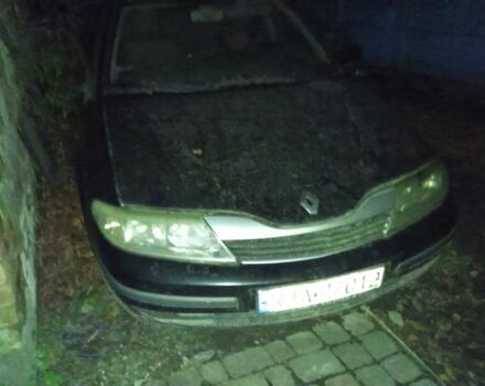 Черный Рено Лагуна, объемом двигателя 1.9 л и пробегом 200 тыс. км за 600 $, фото 1 на Automoto.ua