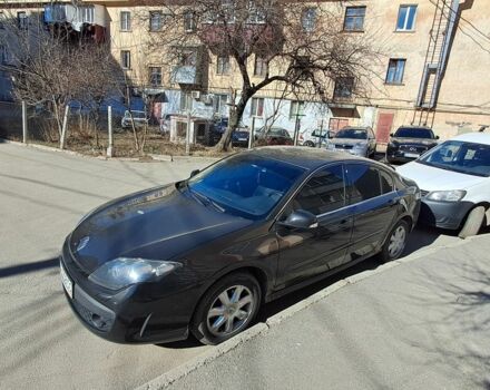 Черный Рено Лагуна, объемом двигателя 0 л и пробегом 236 тыс. км за 5700 $, фото 1 на Automoto.ua