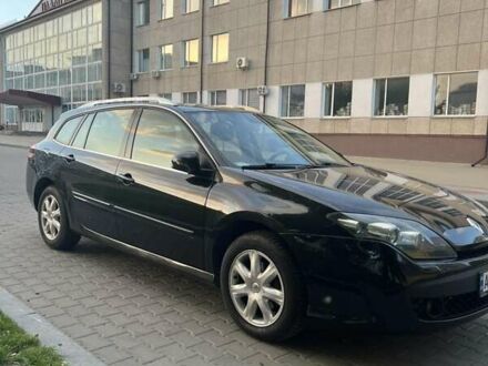 Рено Лагуна 2010 в Житомире на Automoto.ua Черный Рено Лагуна, объемом двигателя 1.46 л и пробегом 345 тыс. км за 5750 $, фото 1 на Automoto.ua
