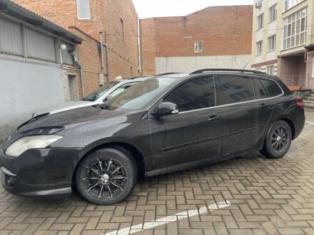 Рено Лагуна 2010 в Ромнах на Automoto.ua Черный Рено Лагуна, объемом двигателя 1.5 л и пробегом 210 тыс. км за 6750 $, фото 1 на Automoto.ua
