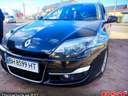 Рено Лагуна 2011 в Одессе на Automoto.ua Черный Рено Лагуна, объемом двигателя 1.5 л и пробегом 250 тыс. км за 6000 $, фото 1 на Automoto.ua