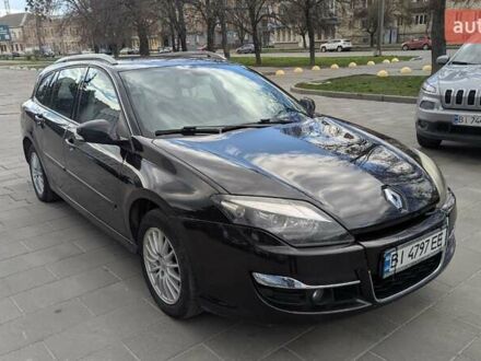 Рено Лагуна 2011 в Полтаве на Automoto.ua Черный Рено Лагуна, объемом двигателя 1.46 л и пробегом 320 тыс. км за 6000 $, фото 1 на Automoto.ua