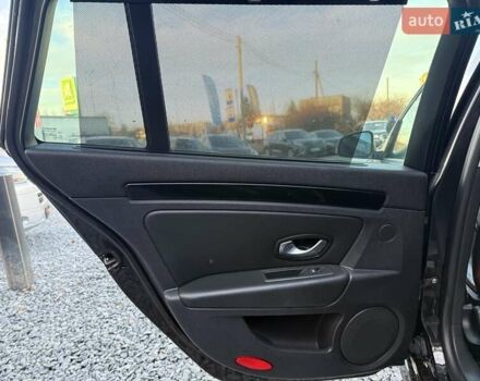 Коричневый Рено Лагуна, объемом двигателя 1.5 л и пробегом 155 тыс. км за 8300 $, фото 8 на Automoto.ua