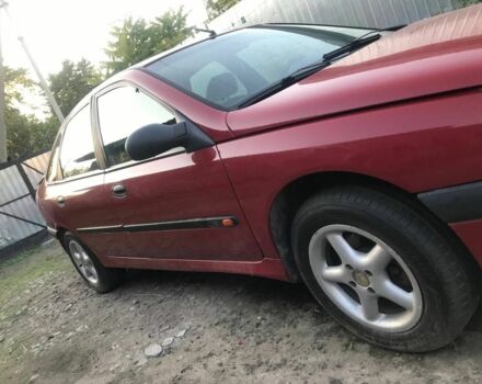 Рено Лагуна 1995 в Львове на Automoto.ua Красный Рено Лагуна, объемом двигателя 1.8 л и пробегом 280 тыс. км за 1200 $, фото 2 на Automoto.ua