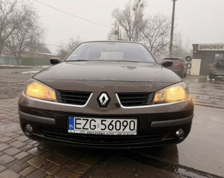 Красный Рено Лагуна, объемом двигателя 1.9 л и пробегом 200 тыс. км за 2000 $, фото 2 на Automoto.ua