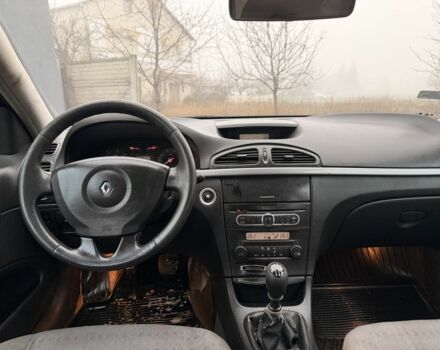 Красный Рено Лагуна, объемом двигателя 1.9 л и пробегом 200 тыс. км за 2000 $, фото 13 на Automoto.ua