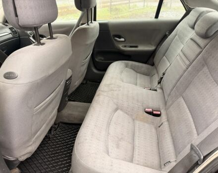 Красный Рено Лагуна, объемом двигателя 1.9 л и пробегом 200 тыс. км за 2000 $, фото 12 на Automoto.ua