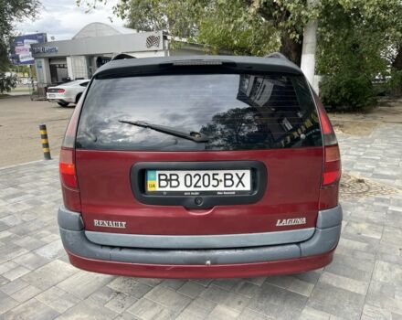 Червоний Рено Лагуна, об'ємом двигуна 1.8 л та пробігом 310 тис. км за 2450 $, фото 3 на Automoto.ua