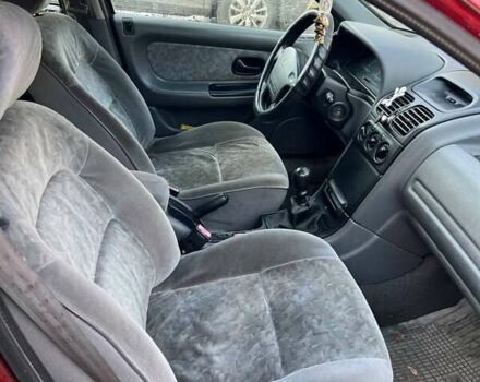 Красный Рено Лагуна, объемом двигателя 0 л и пробегом 300 тыс. км за 1303 $, фото 6 на Automoto.ua