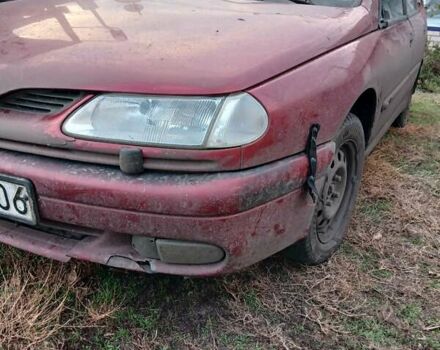 Красный Рено Лагуна, объемом двигателя 0 л и пробегом 300 тыс. км за 1303 $, фото 1 на Automoto.ua