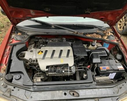 Червоний Рено Лагуна, об'ємом двигуна 1.8 л та пробігом 2 тис. км за 2700 $, фото 7 на Automoto.ua