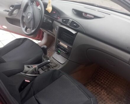 Червоний Рено Лагуна, об'ємом двигуна 1.8 л та пробігом 290 тис. км за 3500 $, фото 5 на Automoto.ua