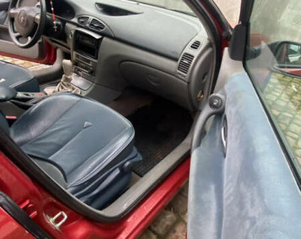 Красный Рено Лагуна, объемом двигателя 1.87 л и пробегом 112 тыс. км за 3999 $, фото 13 на Automoto.ua
