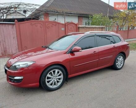 Красный Рено Лагуна, объемом двигателя 2 л и пробегом 262 тыс. км за 8400 $, фото 2 на Automoto.ua