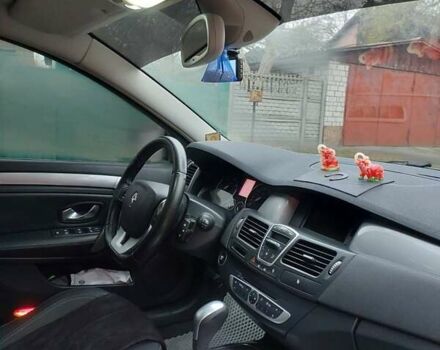 Красный Рено Лагуна, объемом двигателя 2 л и пробегом 262 тыс. км за 8400 $, фото 7 на Automoto.ua