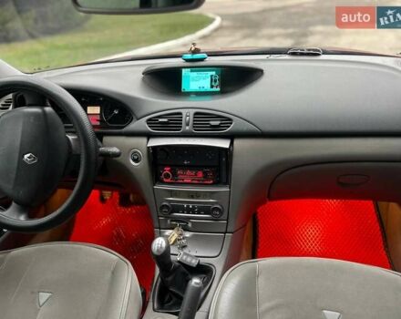 Красный Рено Лагуна, объемом двигателя 1.78 л и пробегом 230 тыс. км за 4300 $, фото 15 на Automoto.ua