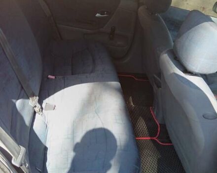 Красный Рено Лагуна, объемом двигателя 1.9 л и пробегом 350 тыс. км за 3600 $, фото 3 на Automoto.ua