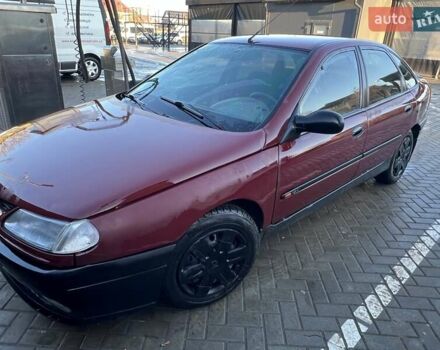 Червоний Рено Лагуна, об'ємом двигуна 1.79 л та пробігом 370 тис. км за 2000 $, фото 1 на Automoto.ua