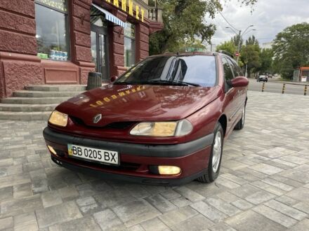 Рено Лагуна 1998 у Одесі на Automoto.ua Червоний Рено Лагуна, об'ємом двигуна 1.8 л та пробігом 310 тис. км за 2450 $, фото 1 на Automoto.ua