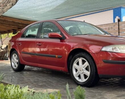 Красный Рено Лагуна, объемом двигателя 3 л и пробегом 124 тыс. км за 2250 $, фото 1 на Automoto.ua