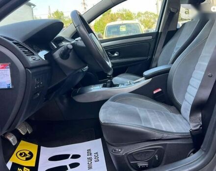 Рено Лагуна, объемом двигателя 1.5 л и пробегом 263 тыс. км за 7650 $, фото 9 на Automoto.ua