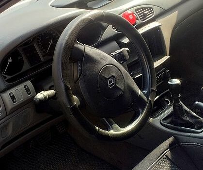 Рено Лагуна, объемом двигателя 1.9 л и пробегом 100 тыс. км за 2500 $, фото 1 на Automoto.ua